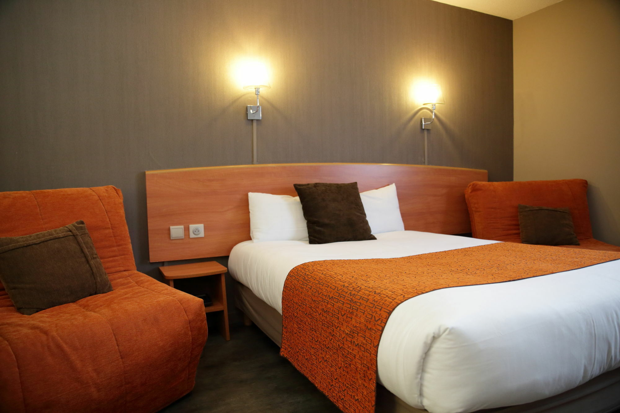 The Originals City, Hotel La Terrasse, Tours Nord Zewnętrze zdjęcie
